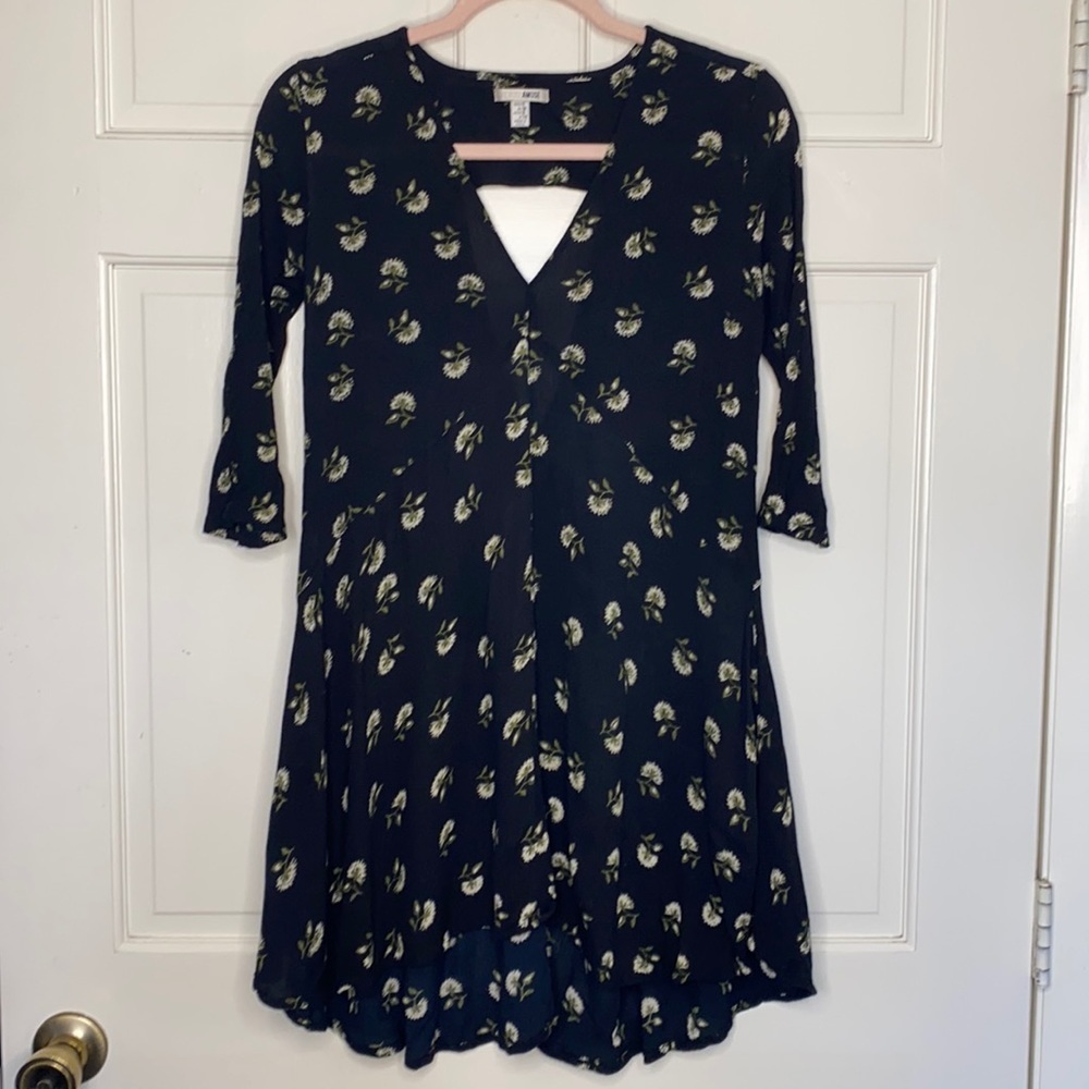 Amuse Society Dandelion Keyhole Back Mini Dress